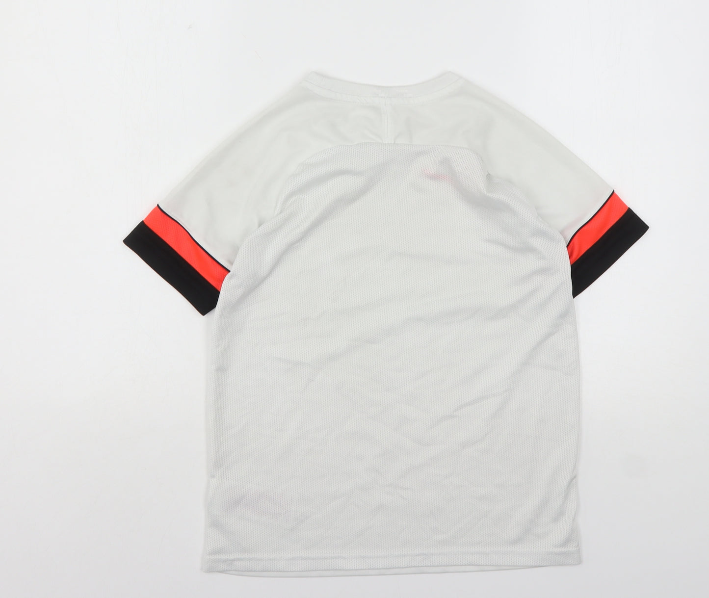 Nike Boys White  Polyester Basic T-Shirt Size 11-12 Years Round Neck