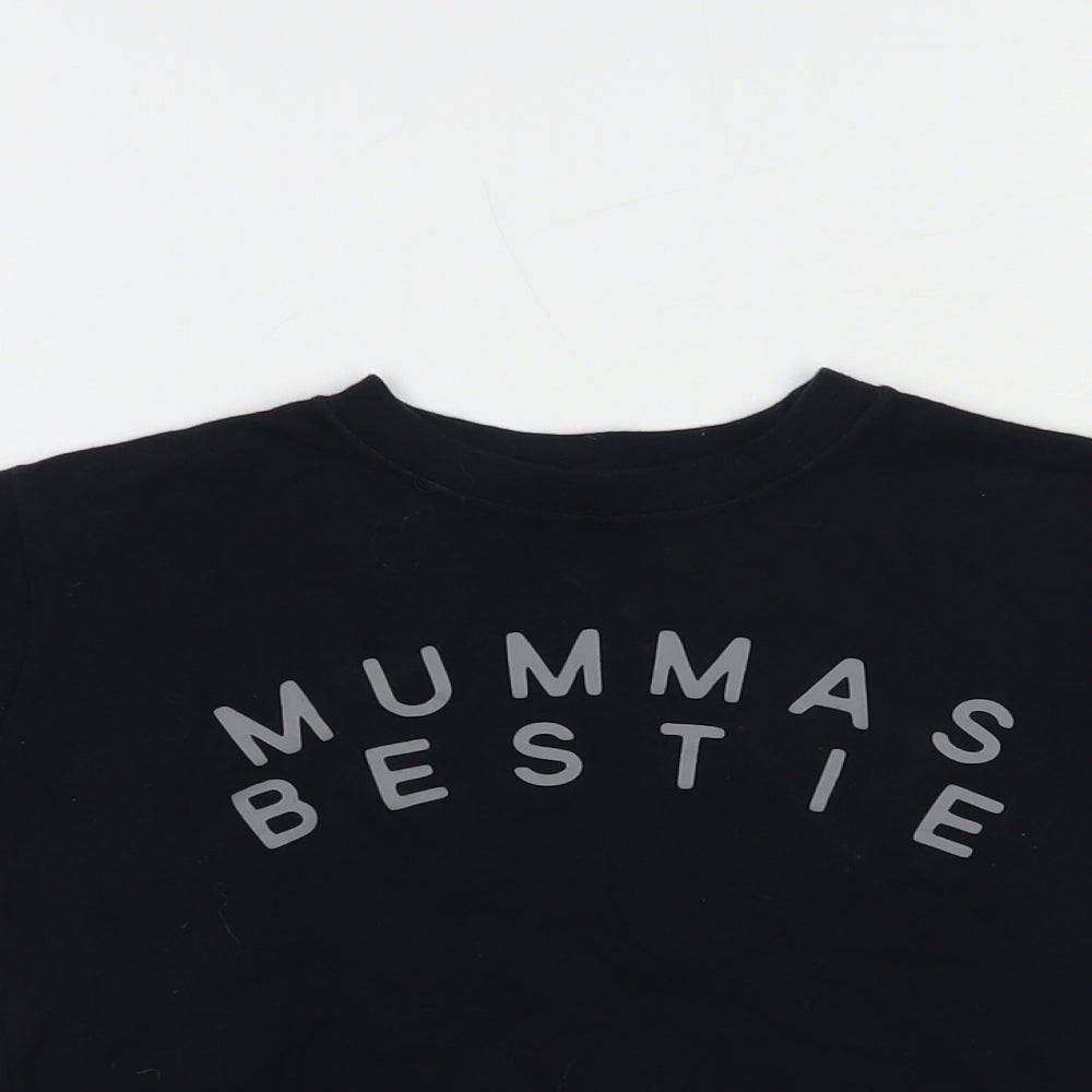 Preworn Boys Black  Cotton Basic T-Shirt Size 4-5 Years Crew Neck Pullover - Mummas Bestie