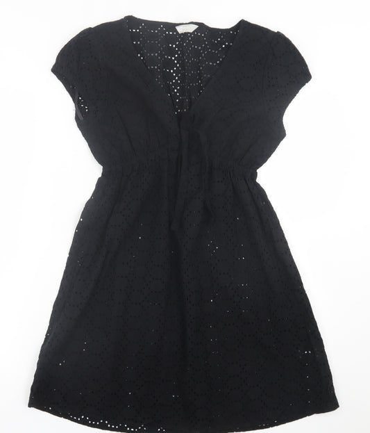 Front view of Awear women’s black floral polyester a-line, size UK 12, v-neck pullover