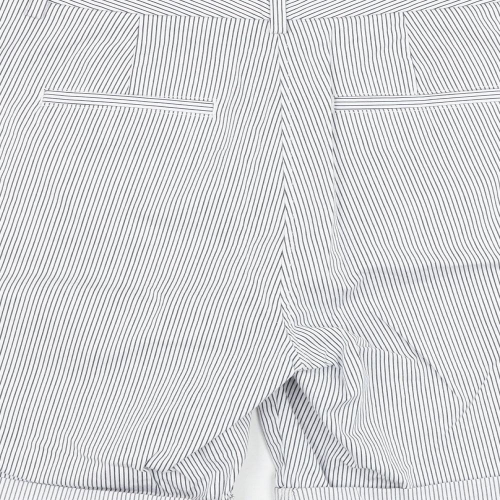 Marks and Spencer Womens White Striped Cotton Bermuda Shorts Size 14 L8 in Regular Zip