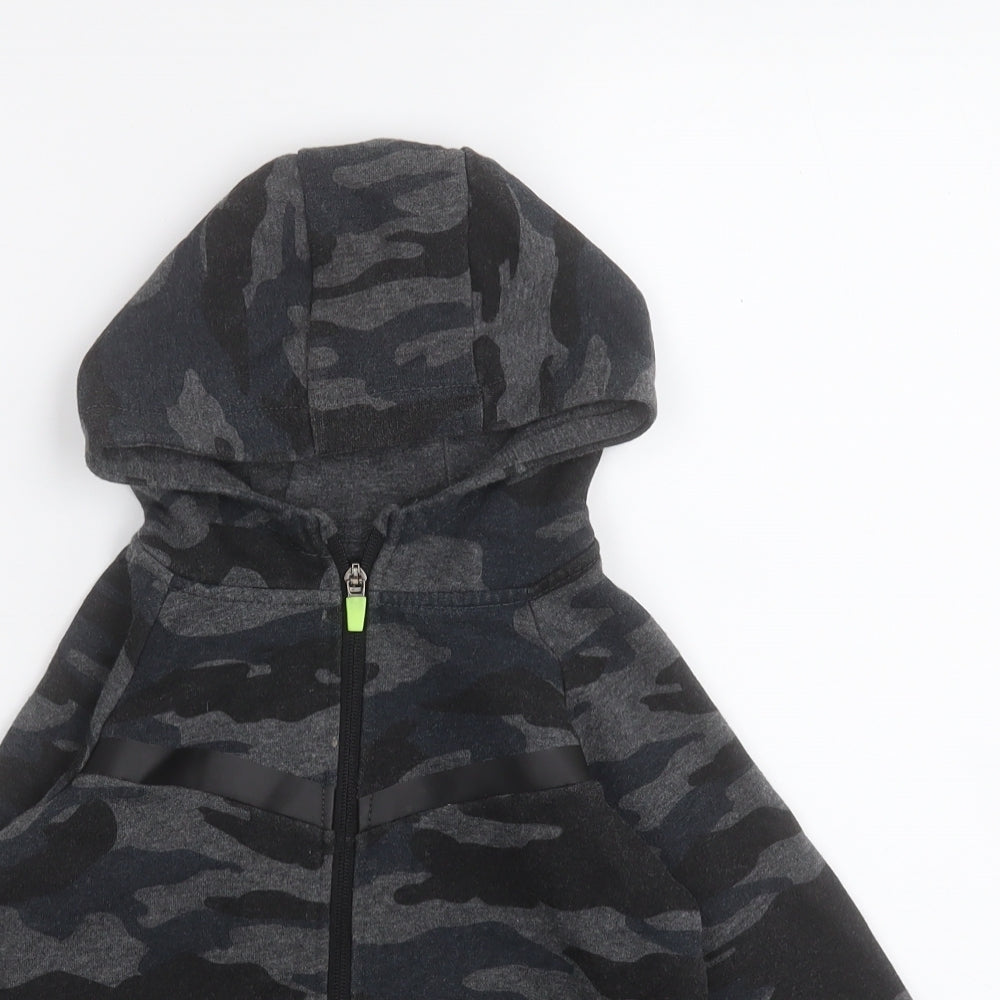 Primark Boys Grey Camouflage  Jacket  Size 5-6 Years  Zip