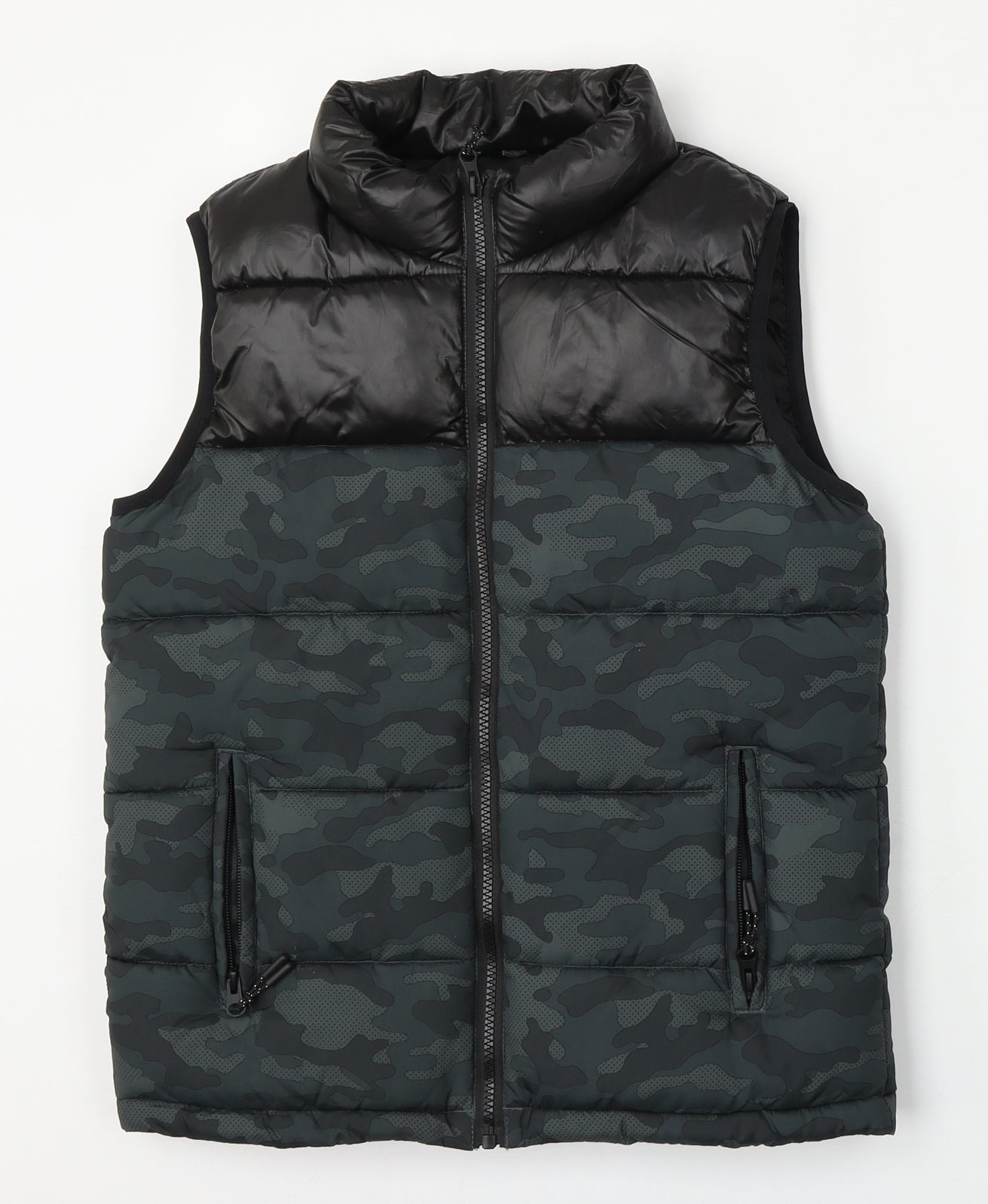 TU Boys Green Camouflage  Gilet Jacket Size 11-12 Years  Zip