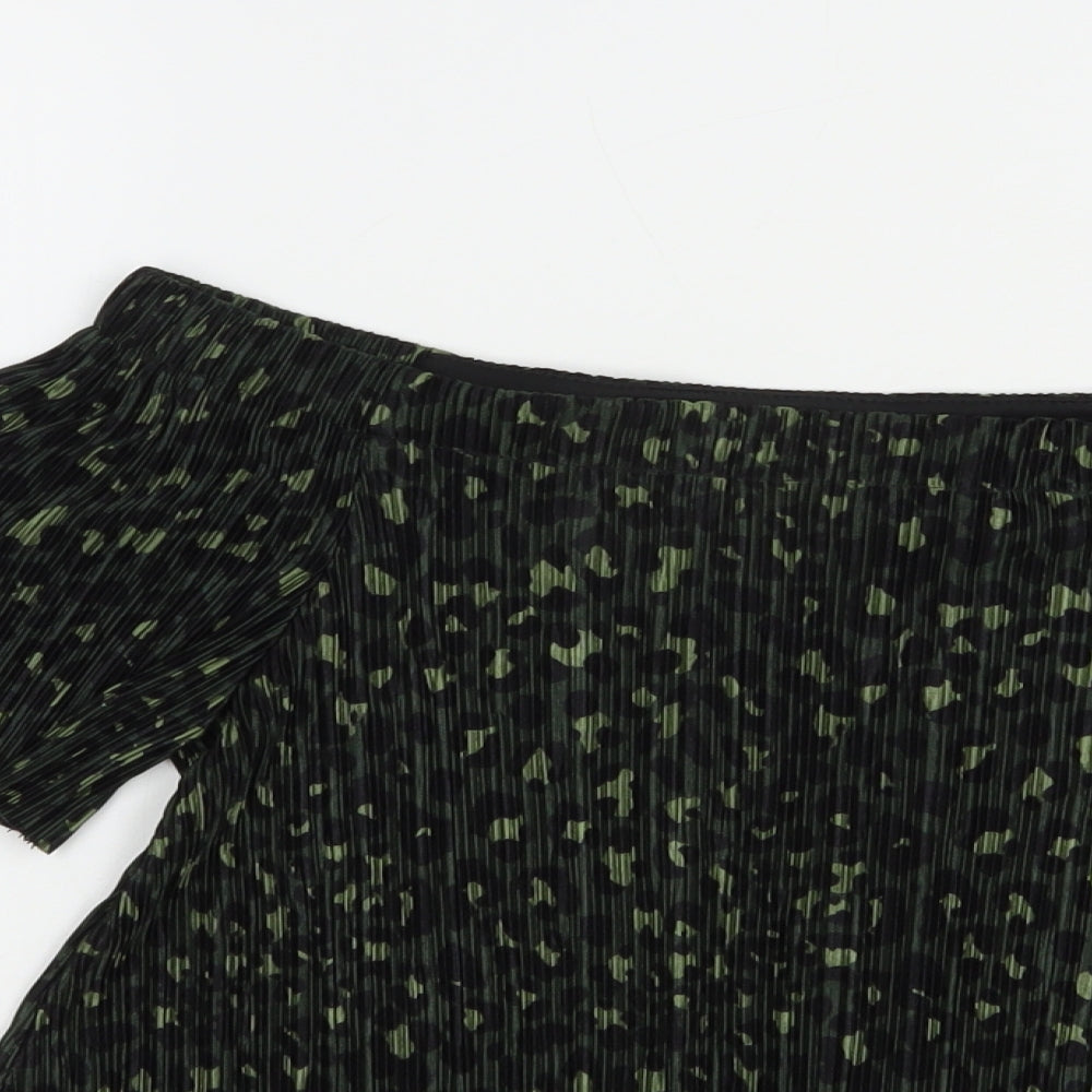 New Look Womens Green Animal Print Polyester Basic Blouse Size 8 Off the Shoulder