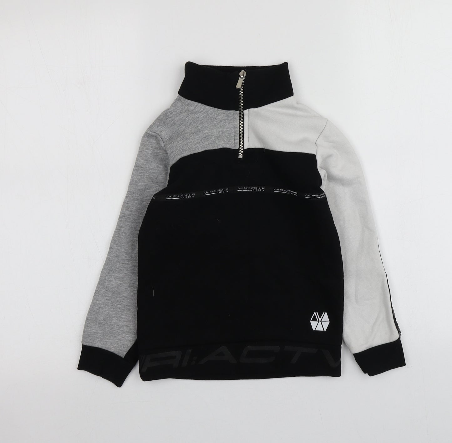 River Island Boys Black  Cotton Pullover Hoodie Size 5-6 Years