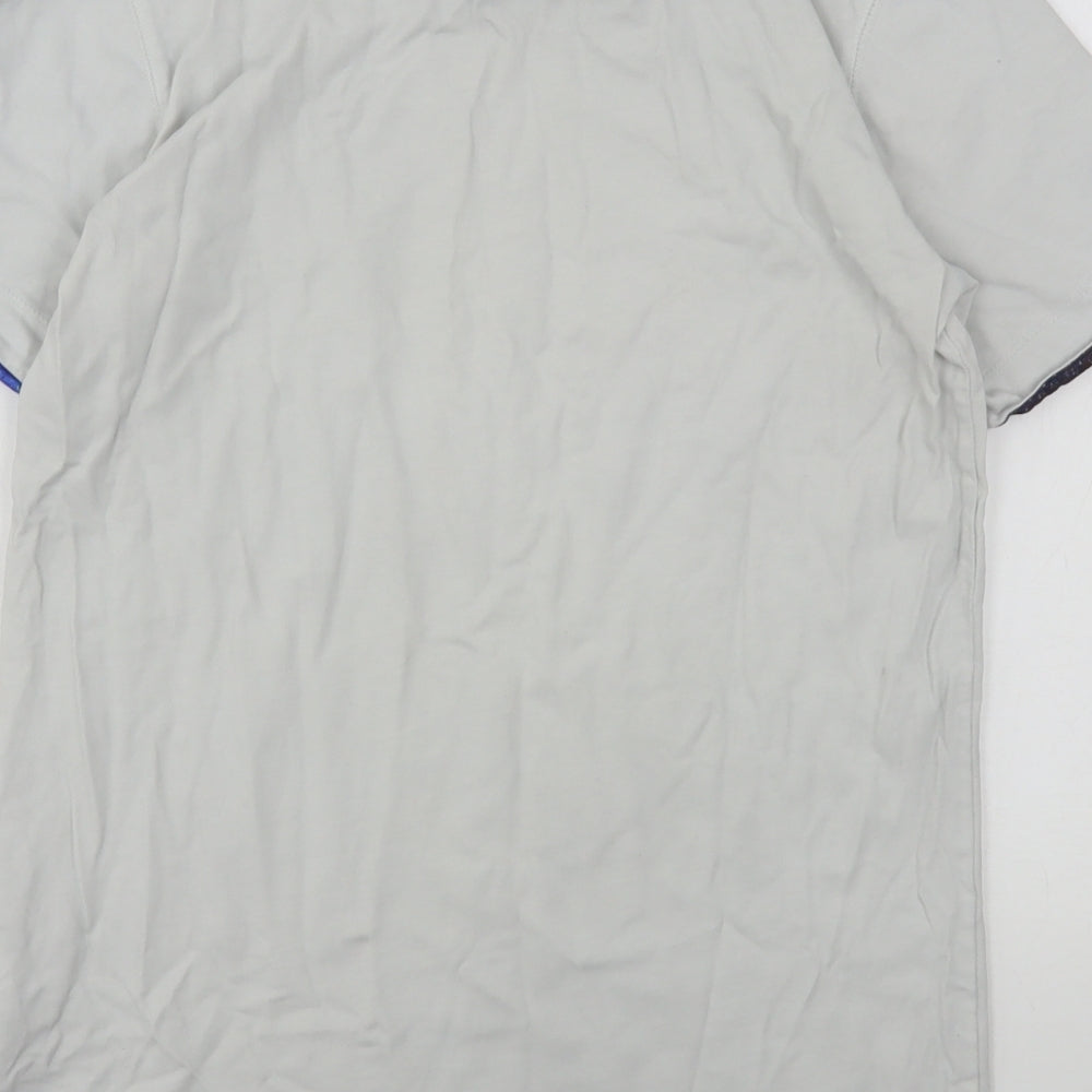 11 degrees Mens White  Cotton  T-Shirt Size M Round Neck