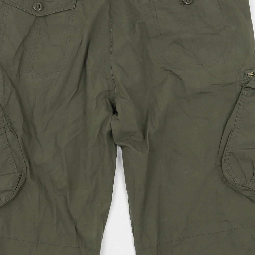 Blue Harbour Mens Green  Cotton Cargo Shorts Size 44 L16 in Regular Button