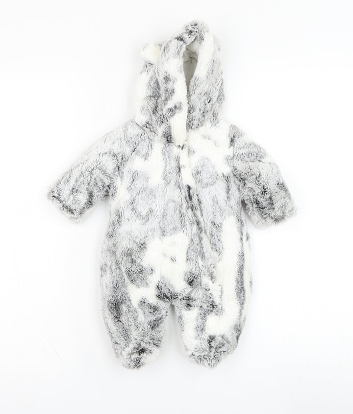 Cutie Couture Baby Grey Solid Polyester Robe One Piece Size 0-3 Months  Zip