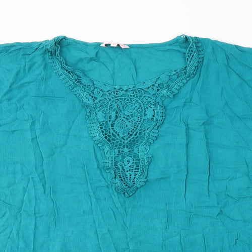 Butterfly Womens Blue  Viscose Basic T-Shirt Size 14 V-Neck
