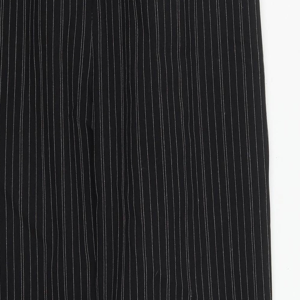 Preworn Womens Black Striped Polyester Cropped Trousers Size 22 L24 in Regular