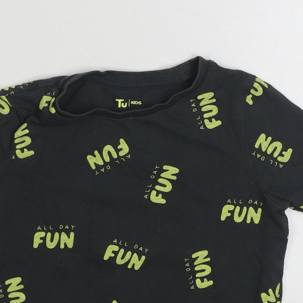 TU Boys Grey Geometric 100% Cotton Basic T-Shirt Size 2-3 Years Round Neck Pullover