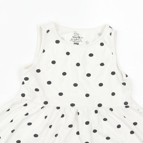 F&F Girls White Polka Dot Cotton Fit & Flare  Size 6-7 Years  Round Neck