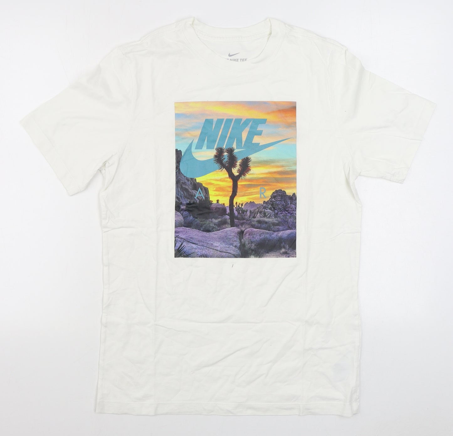 Nike Mens White  Cotton  T-Shirt Size M Round Neck