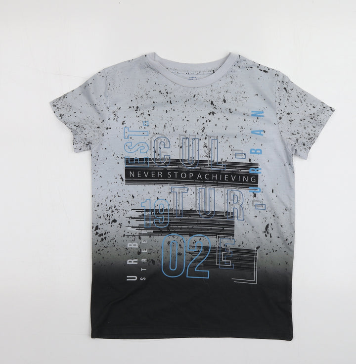Urban Utlaws Boys Grey Geometric Polyester Basic T-Shirt Size 11-12 Years Round Neck