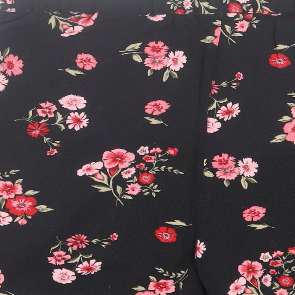 H&M Womens Black Floral Viscose Boyfriend Shorts Size 10  Regular Pull On