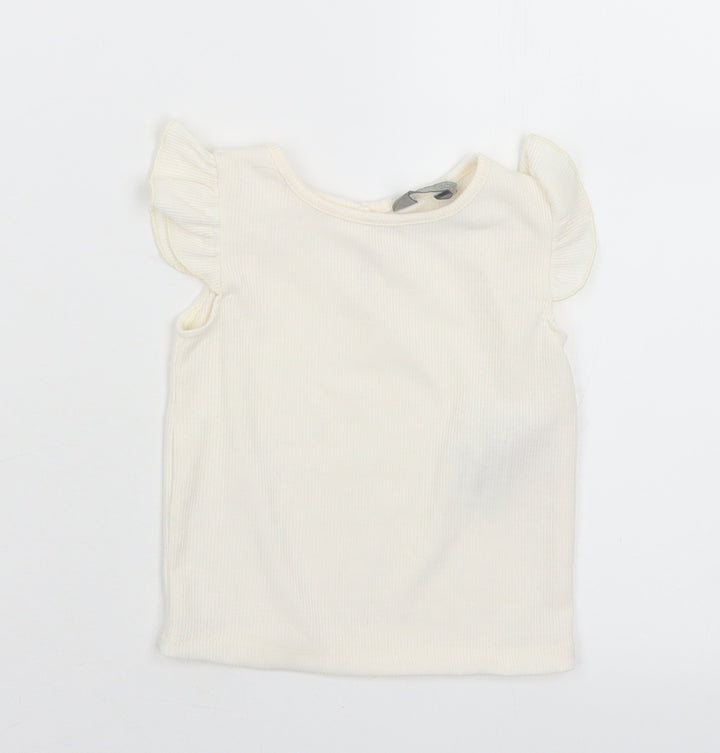 Primark Girls White  Polyester Basic T-Shirt Size 6-9 Months Round Neck