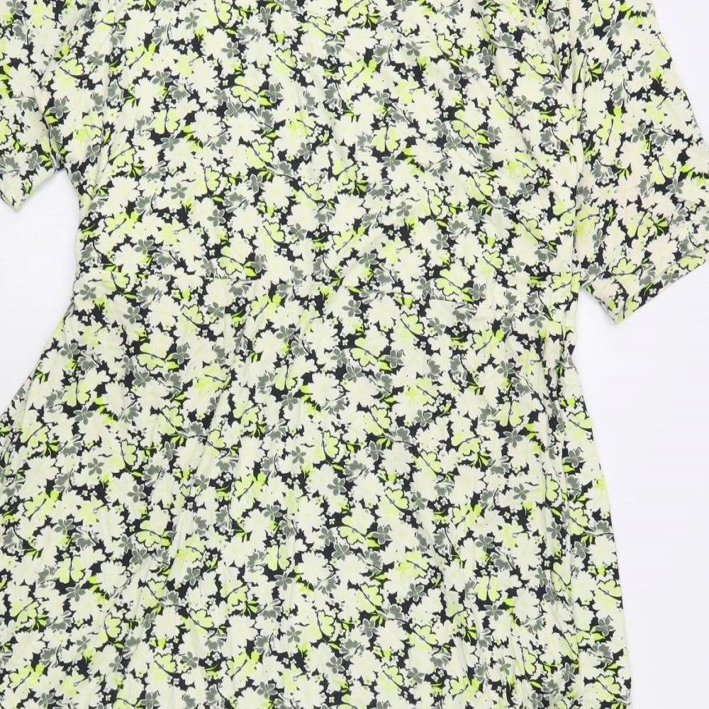 Marks and Spencer Womens Green Floral Viscose A-Line  Size 20  V-Neck