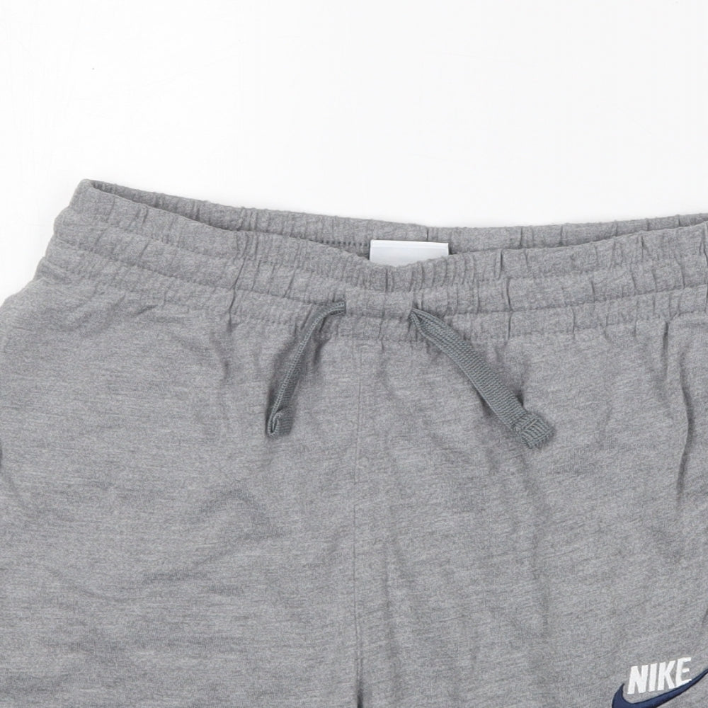 Nike Boys Grey  Polyester Sweat Shorts Size M  Regular