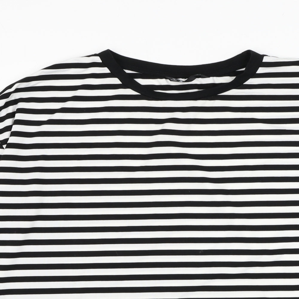 SheIn Womens White Striped Polyester Basic T-Shirt Size S Round Neck
