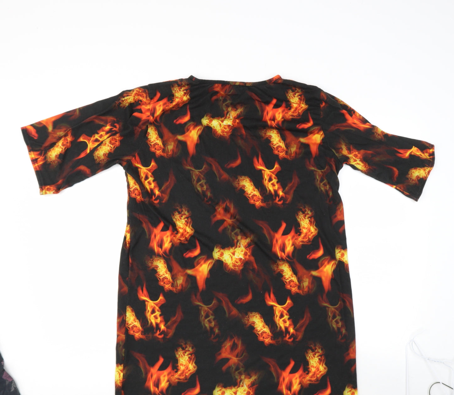 Boohoo Mens Red  Polyester  T-Shirt Size 13 Round Neck