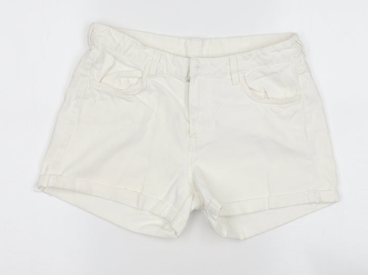 Preworn Womens White  Cotton Cargo Shorts Size M  Regular