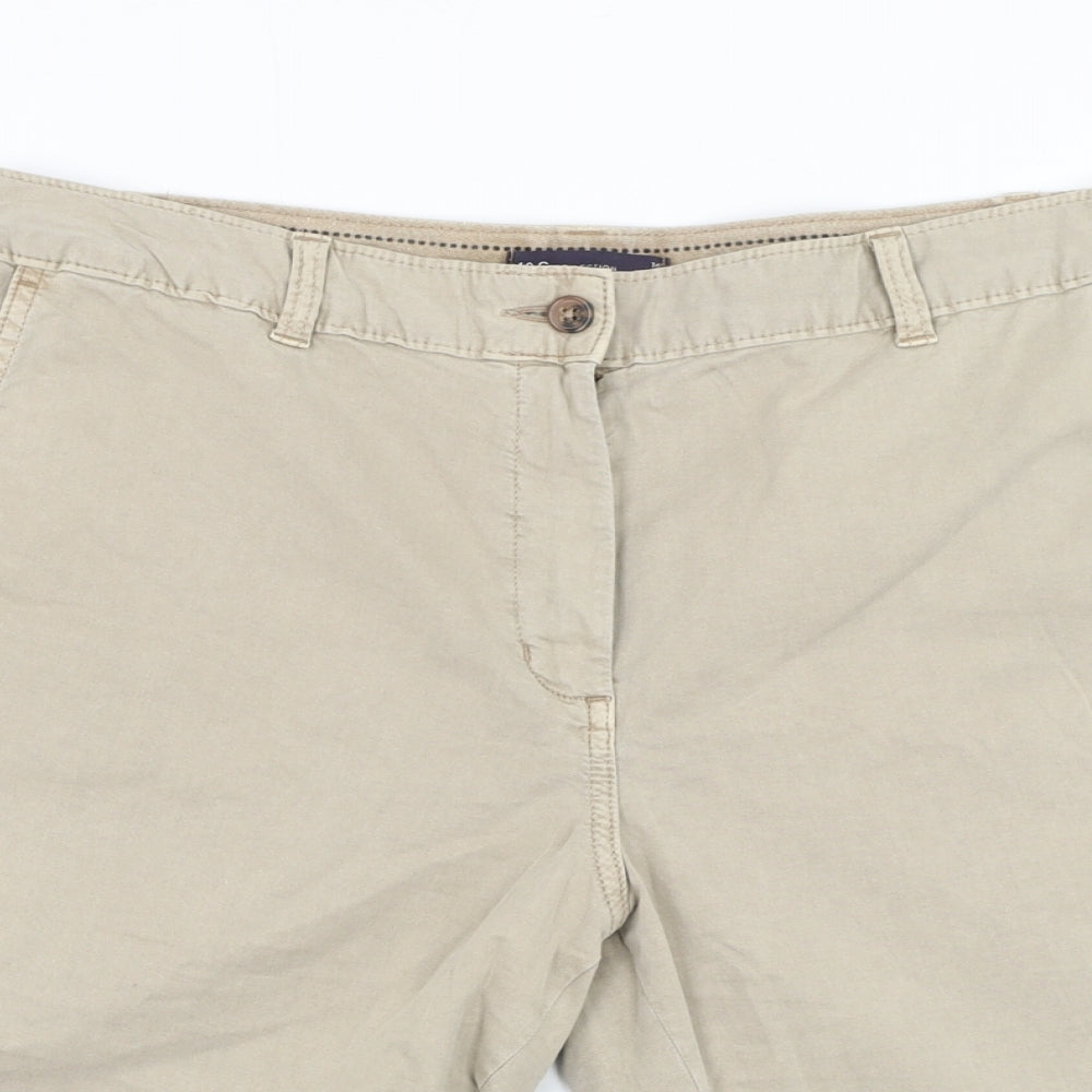 Marks and Spencer Womens Beige  Cotton Bermuda Shorts Size 14 L10 in Regular Zip
