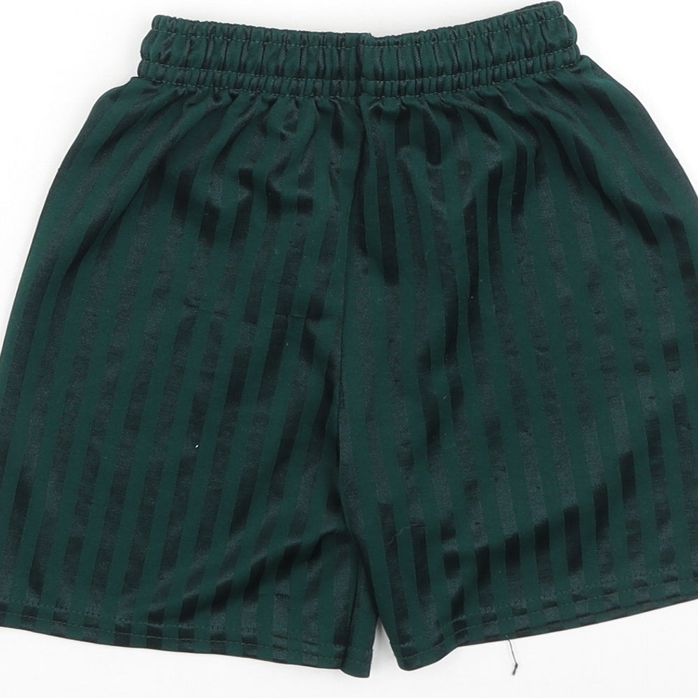 Preworn Boys Green  Polyester Sweat Shorts Size 4-5 Years  Regular