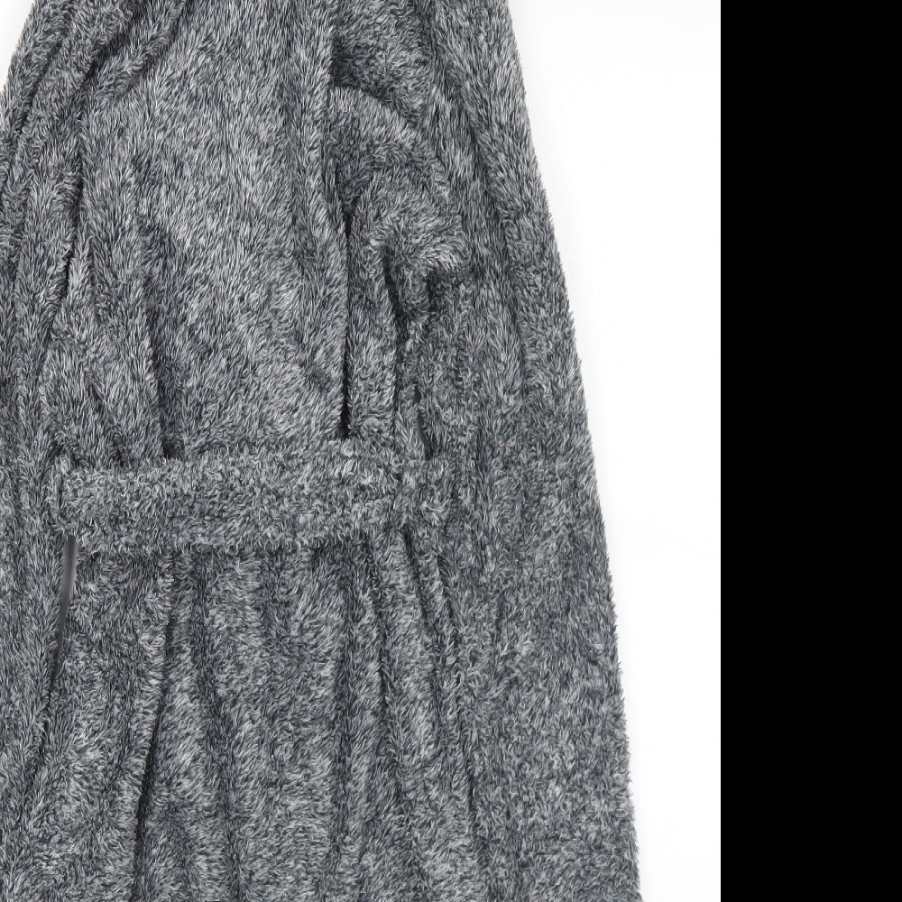 Primark Boys Grey Solid Polyester  Gown Size 10-11 Years  Tie