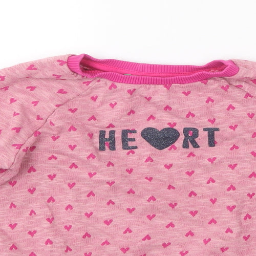 United Colors of Benetton Girls Pink Round Neck Geometric Cotton Pullover Jumper Size XS   - Love heart print.