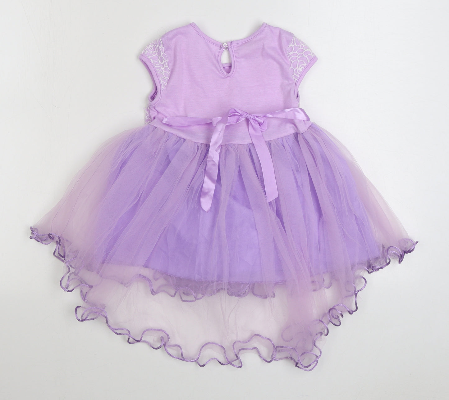 Preworn Girls Purple  Polyester Ball Gown  Size 4-5 Years  Square Neck Button