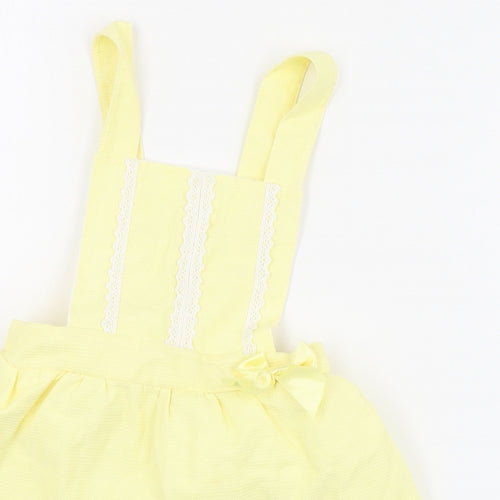 Little Nosh Girls Yellow  Cotton Pinafore/Dungaree Dress  Size 2-3 Years  Square Neck Button