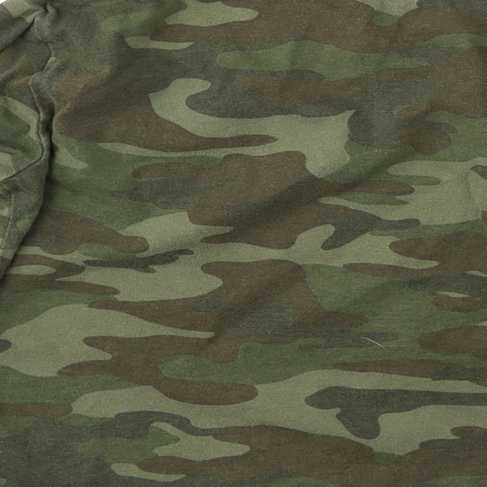 Gap Boys Green Camouflage Cotton Basic T-Shirt Size 3 Years Round Neck