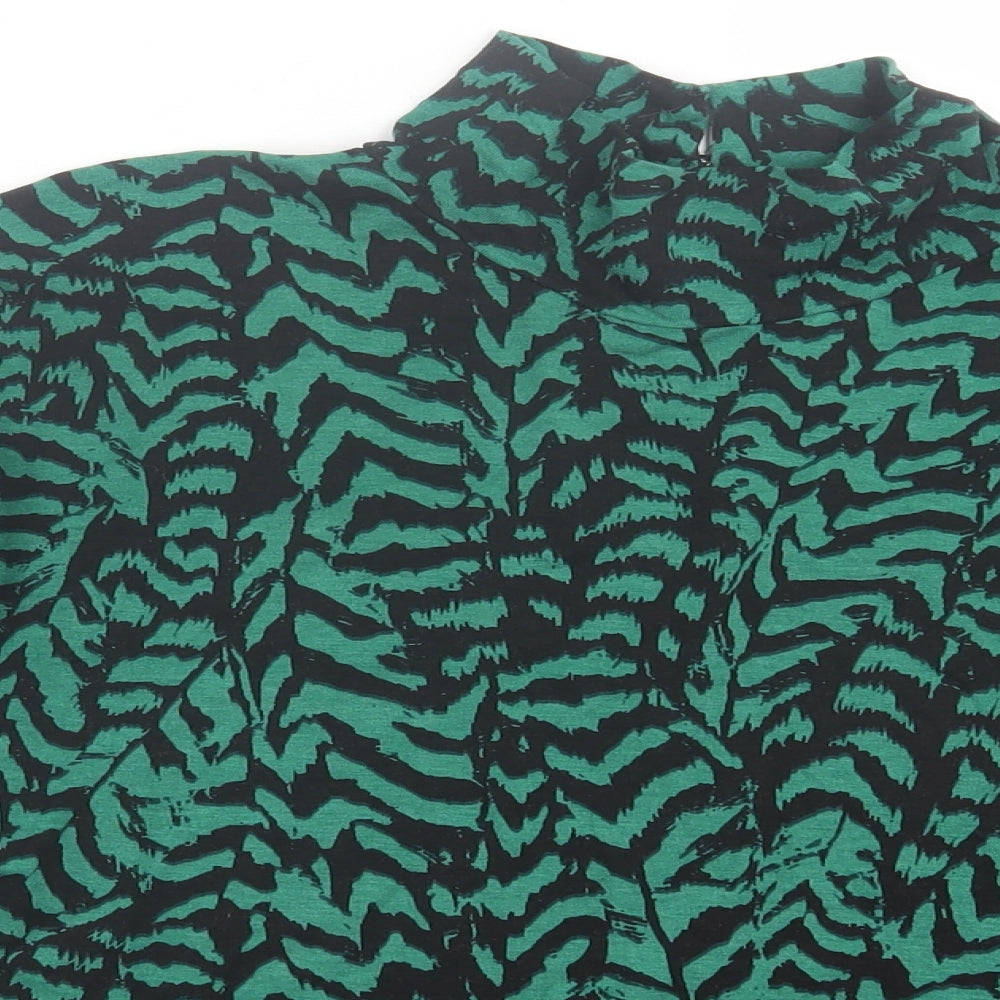 New Look Womens Green Geometric Viscose Basic T-Shirt Size 16 High Neck