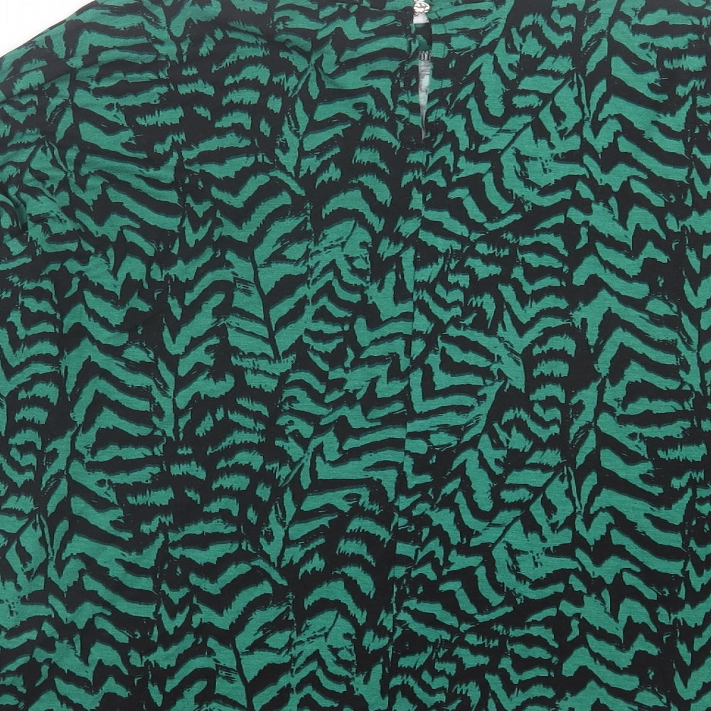 New Look Womens Green Geometric Viscose Basic T-Shirt Size 16 High Neck