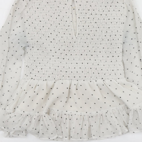 Petites Womens White Polka Dot Polyester Basic Blouse Size 6 Round Neck