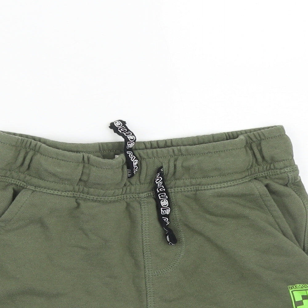 F&F Boys Green  Cotton Sweat Shorts Size 5-6 Years  Regular Drawstring