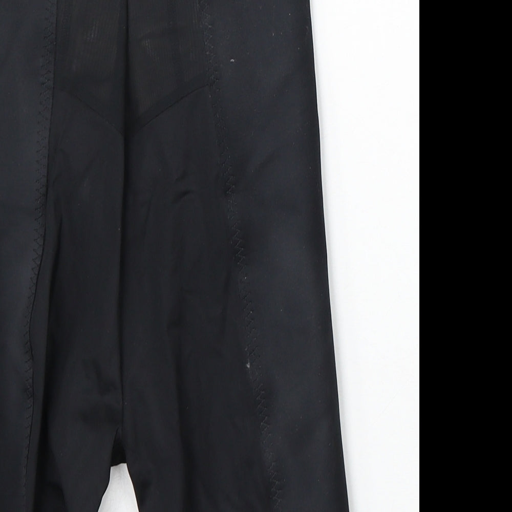Marks and Spencer Womens Black  Polyester Sweat Shorts Size 10 L8 in Regular