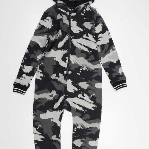 Matalan Boys Grey Camouflage Cotton  Bodysuit Size 10 Years  Zip - Onesie