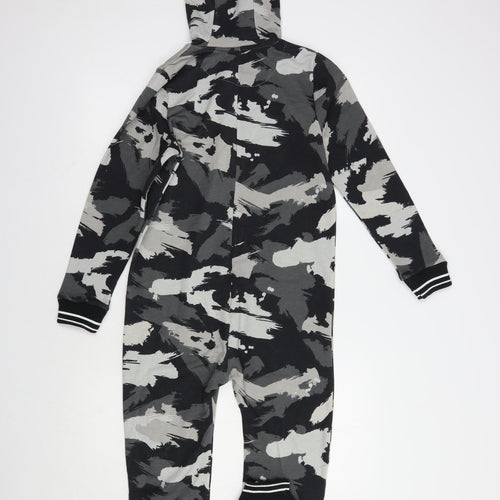 Matalan Boys Grey Camouflage Cotton  Bodysuit Size 10 Years  Zip - Onesie