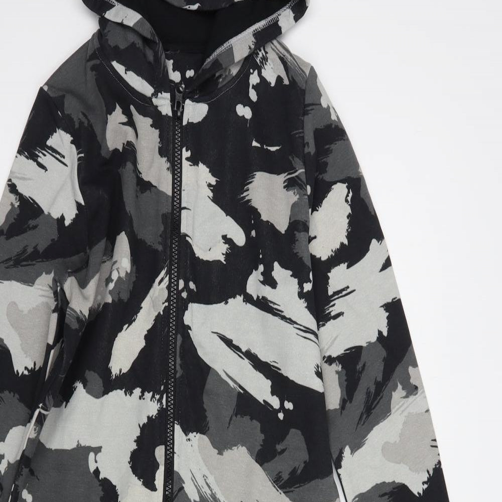 Matalan Boys Grey Camouflage Cotton  Bodysuit Size 10 Years  Zip - Onesie