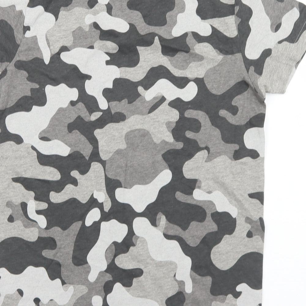 Primark Boys Grey Camouflage Cotton Basic T-Shirt Size 10-11 Years Crew Neck