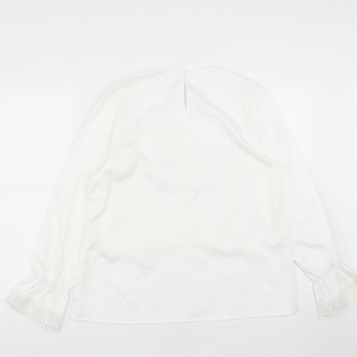 Preworn Womens White  Polyester Basic Blouse Size M Roll Neck