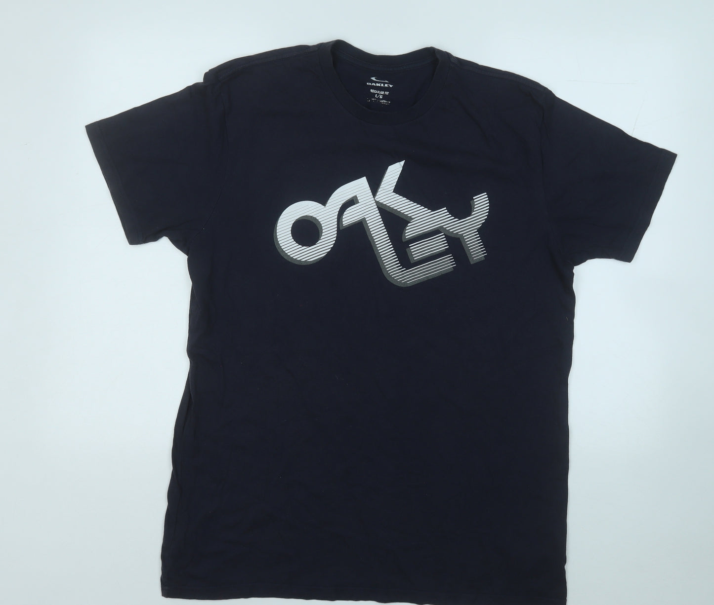 Oakley Mens Blue  Cotton  T-Shirt Size L Round Neck