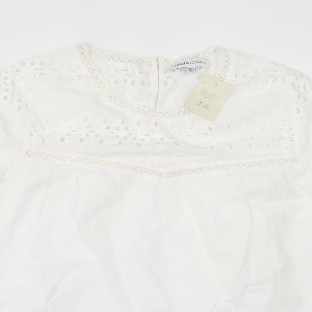 capsule Womens White  Cotton Basic T-Shirt Size 16 Crew Neck