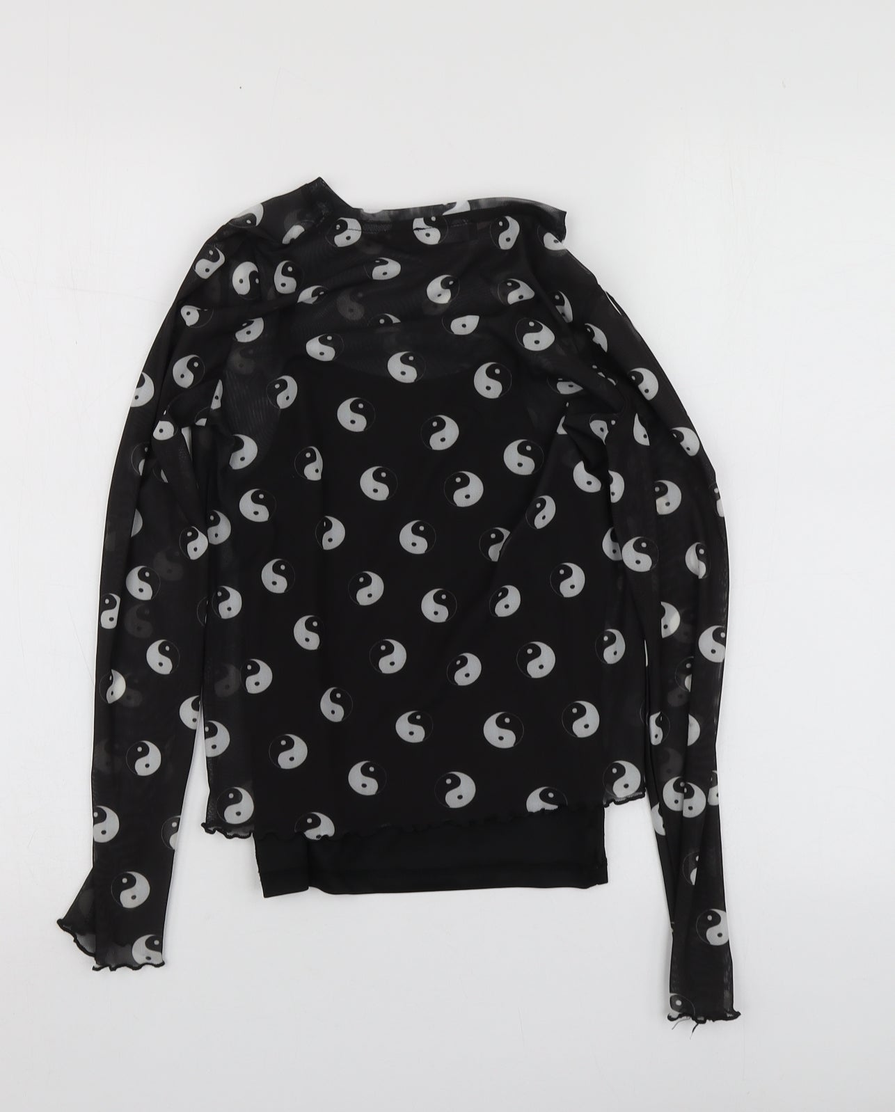 Primark Girls Black Geometric Polyester Basic T-Shirt Size 10-11 Years Round Neck