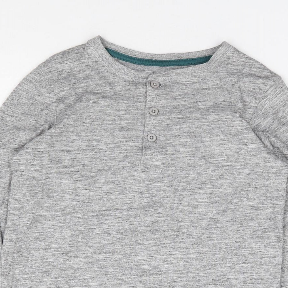 TU Boys Grey  Cotton Jersey T-Shirt Size 9 Years Crew Neck Pullover