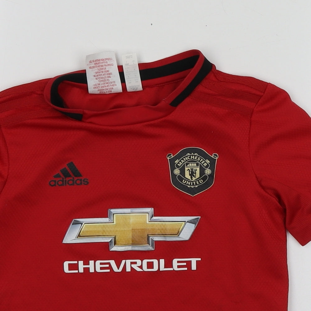 adidas Boys Red Geometric Polyester Basic T-Shirt Size 5-6 Years Round Neck  - Manchester united