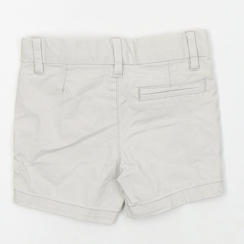 River Island Boys White  Cotton Cropped Trousers Size 6-9 Months  Button