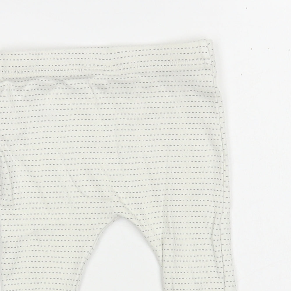 F&F Baby White Geometric Cotton Jogger Leggings Size 0-3 Months