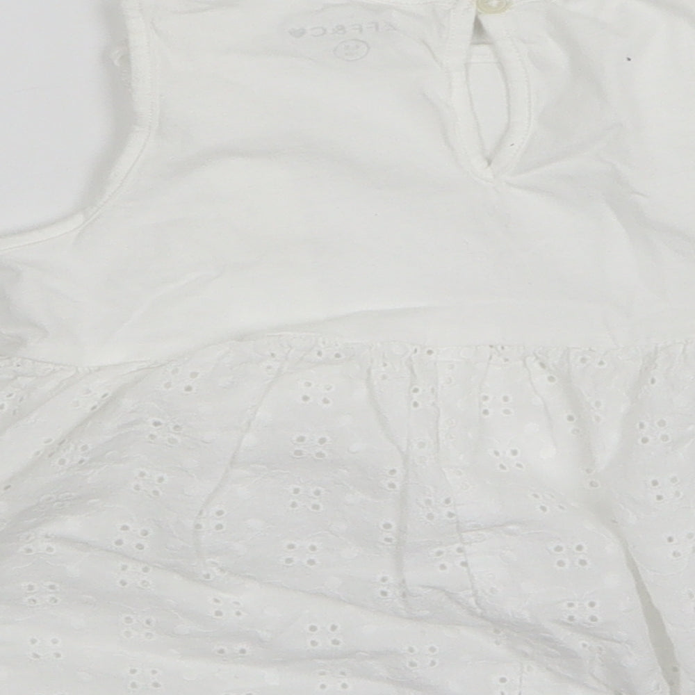 Jeff & Co Girls White Floral Cotton Basic Tank Size 4-5 Years Round Neck