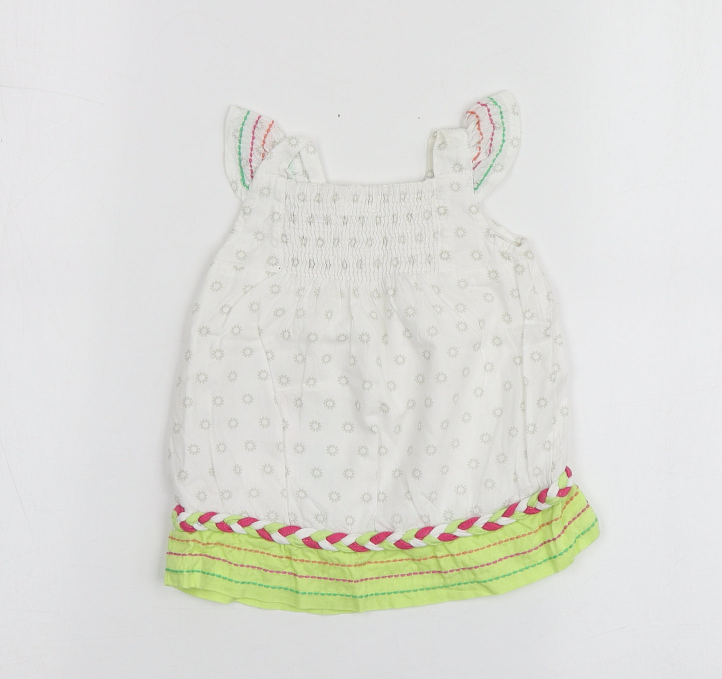 M&Co Girls White Geometric Cotton Basic T-Shirt Size 0-3 Months Round Neck
